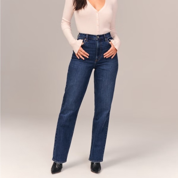 Abercrombie & Fitch Denim - Abercrombie & Fitch Curve Love ’90s Straight Ultra High Rise Jeans 24 00S